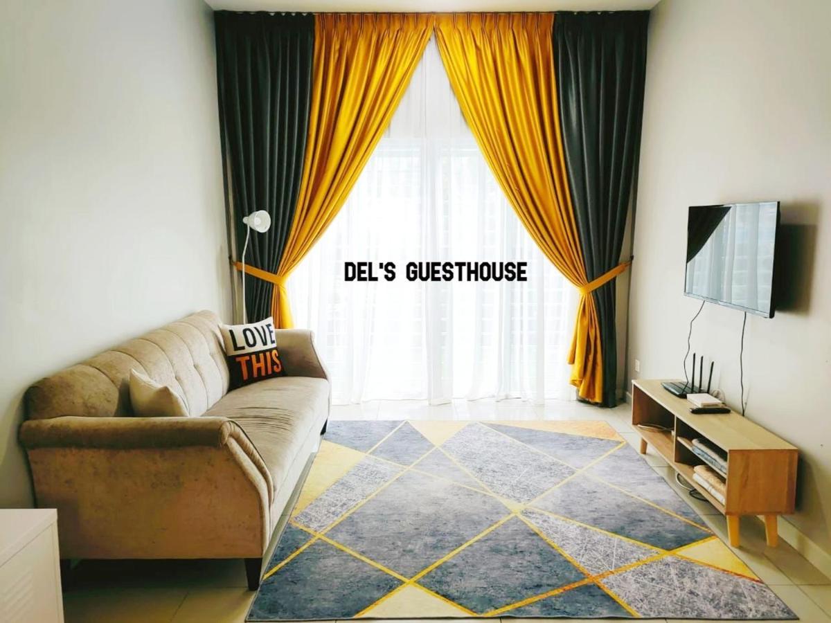 Del'S Guesthouse @ Southville Same Level With Pool Fits 8 Bangi Esterno foto