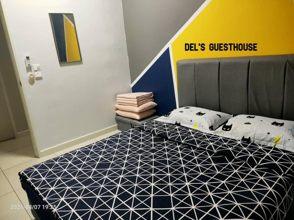 Del'S Guesthouse @ Southville Same Level With Pool Fits 8 Bangi Esterno foto